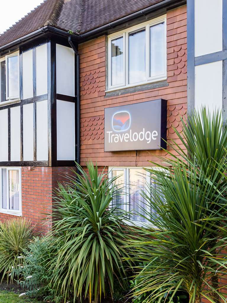 Travelodge Walton On Thames ภายนอก รูปภาพ